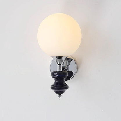 Dalt Wall Light