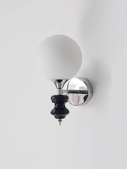 Dalt Wall Light