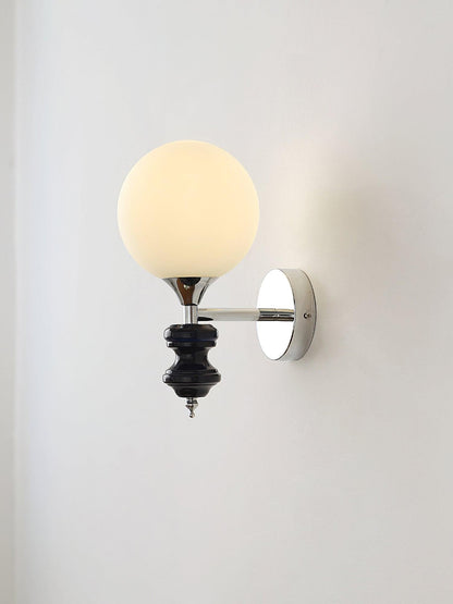 Dalt Wall Light