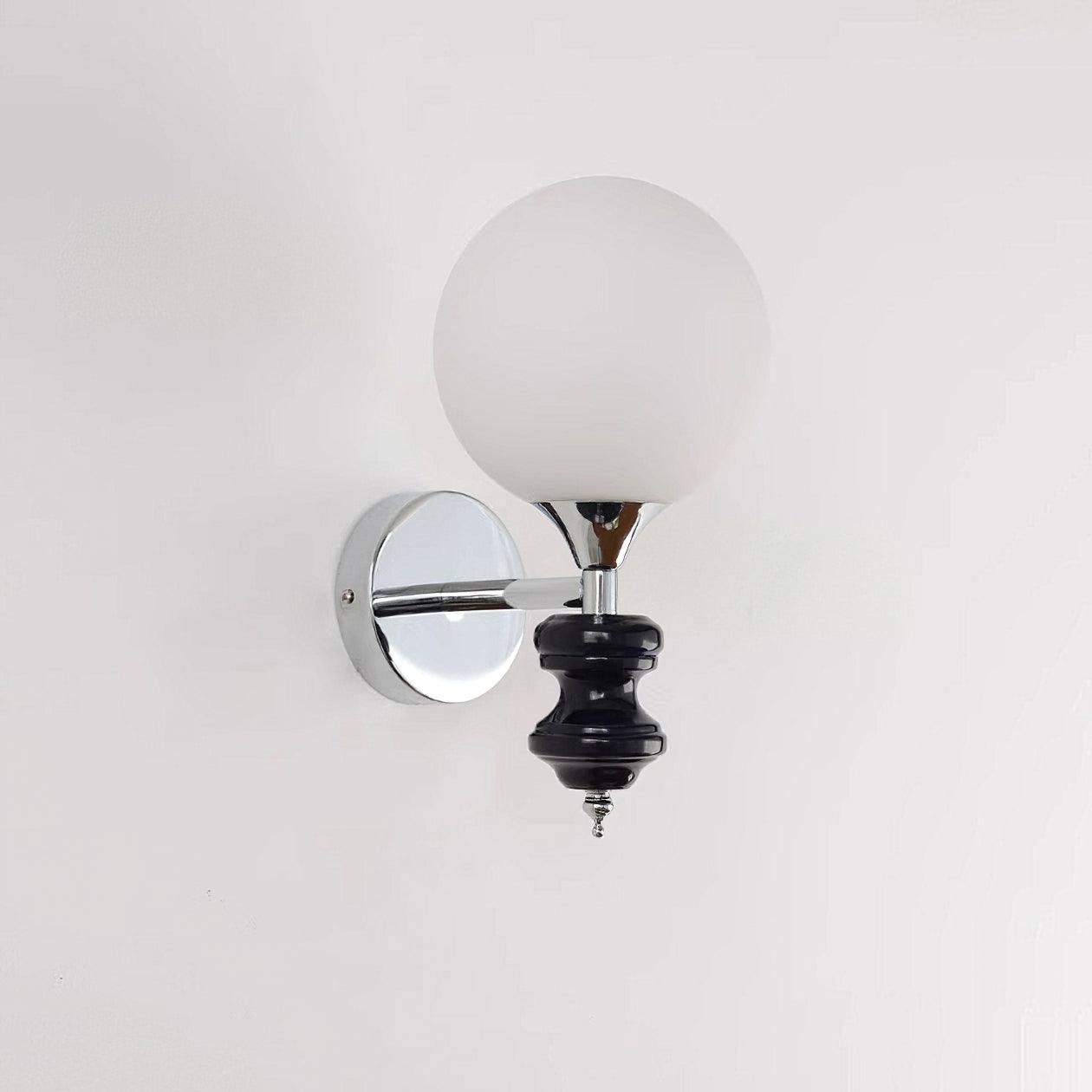 Dalt Wall Light