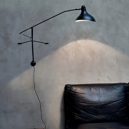 Mantis Arm Wall Lamp