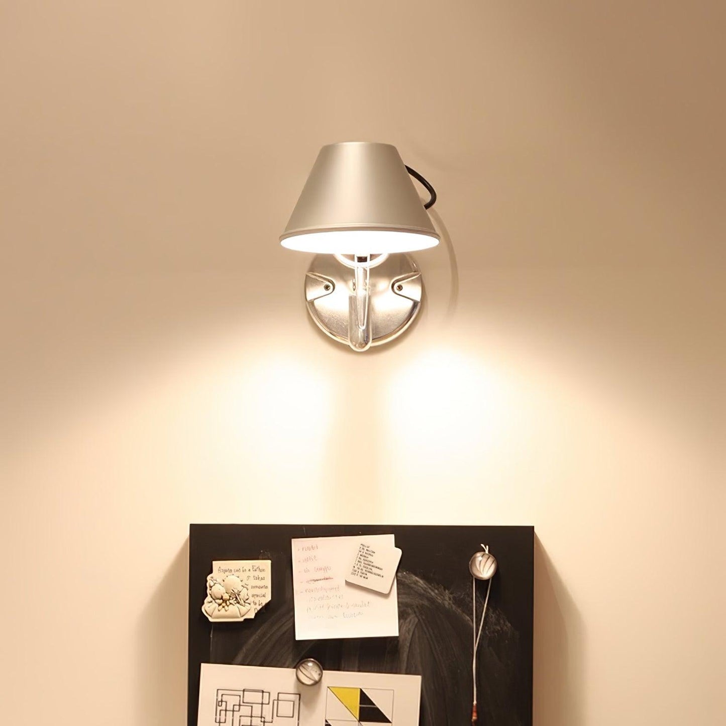 Parete Wall Lamp