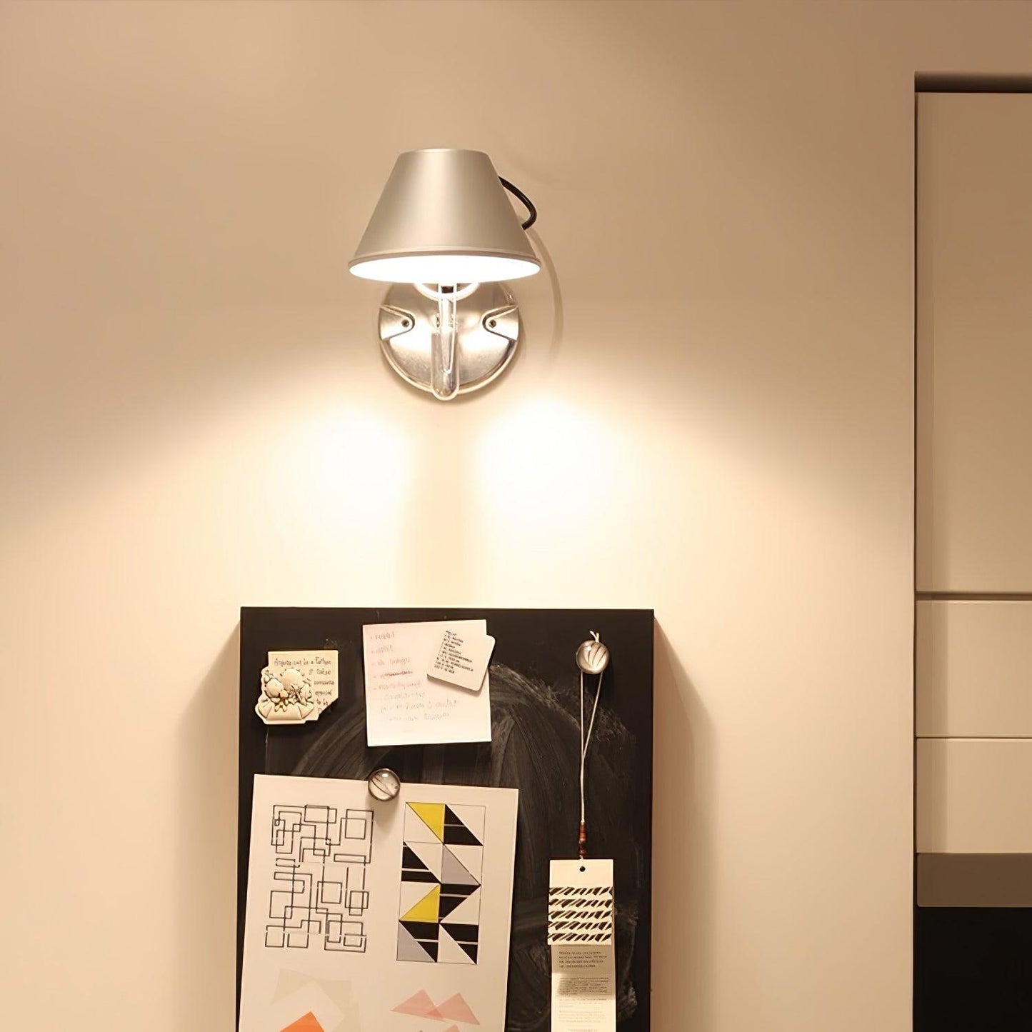 Parete Wall Lamp