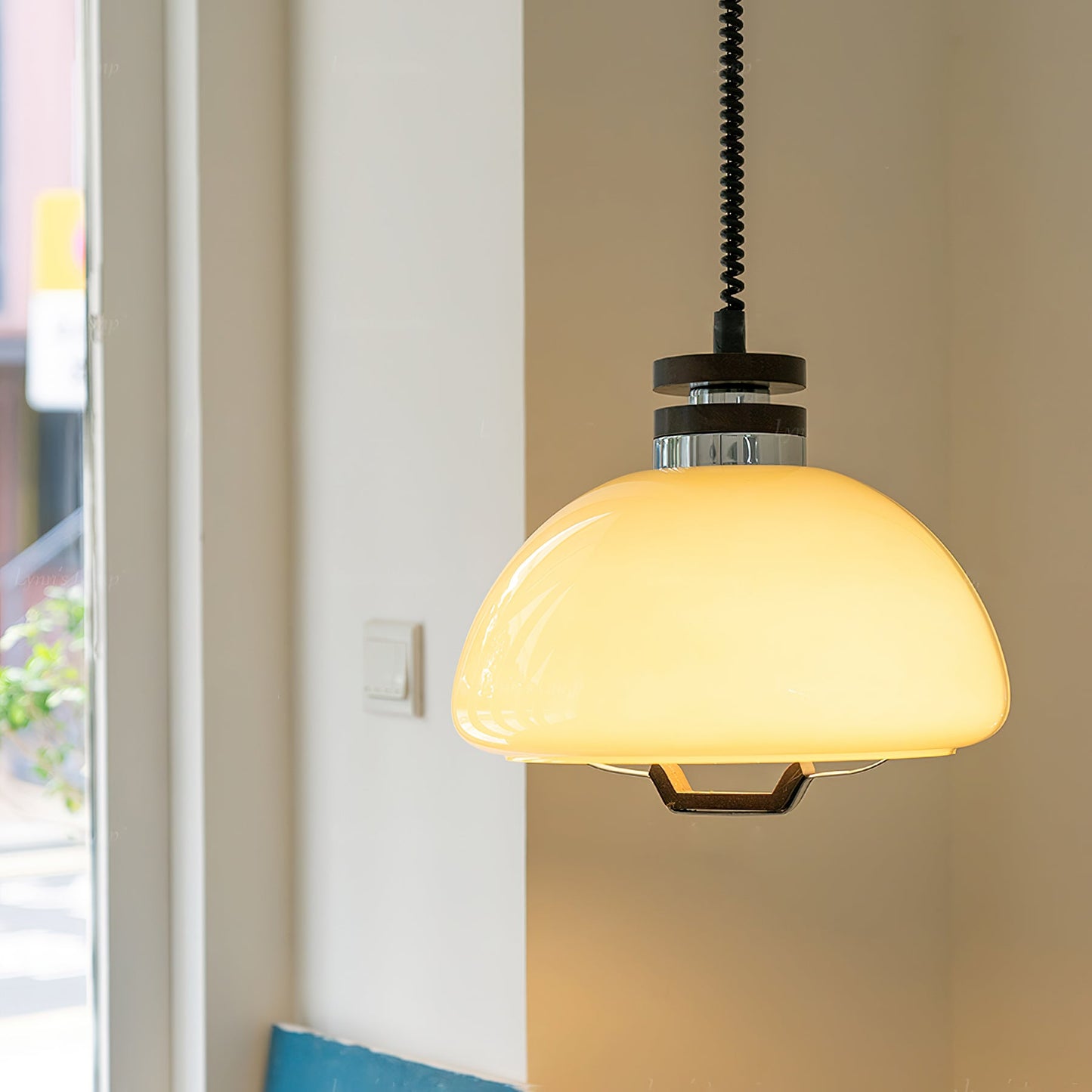 Vela Pudding Pendant Light